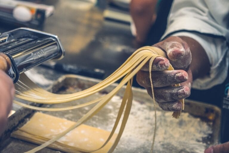 Homemade pasta, Noodles tagliatelle